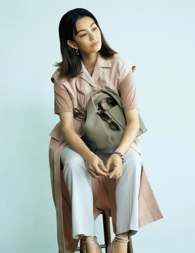 ハムのシルバージュエリーコーデのRINA