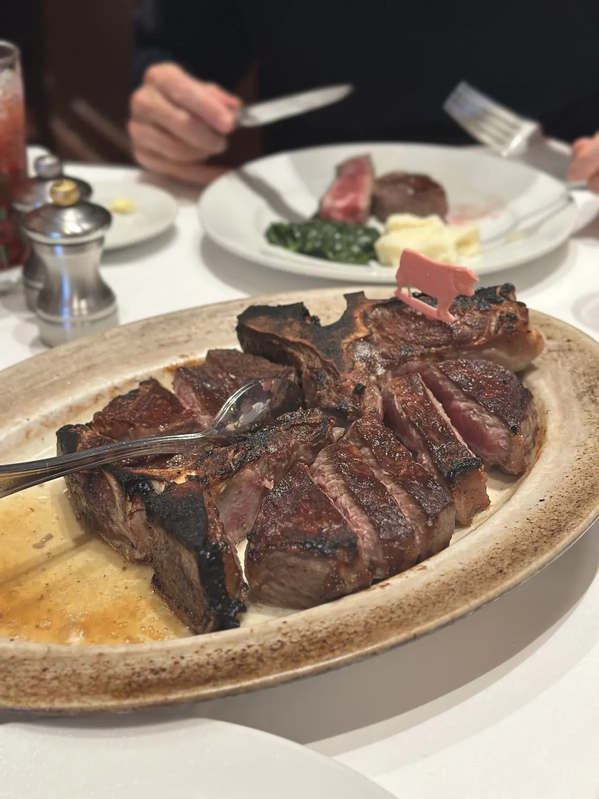 家族とのお祝いランチは、キラキラコーデでの画像_5