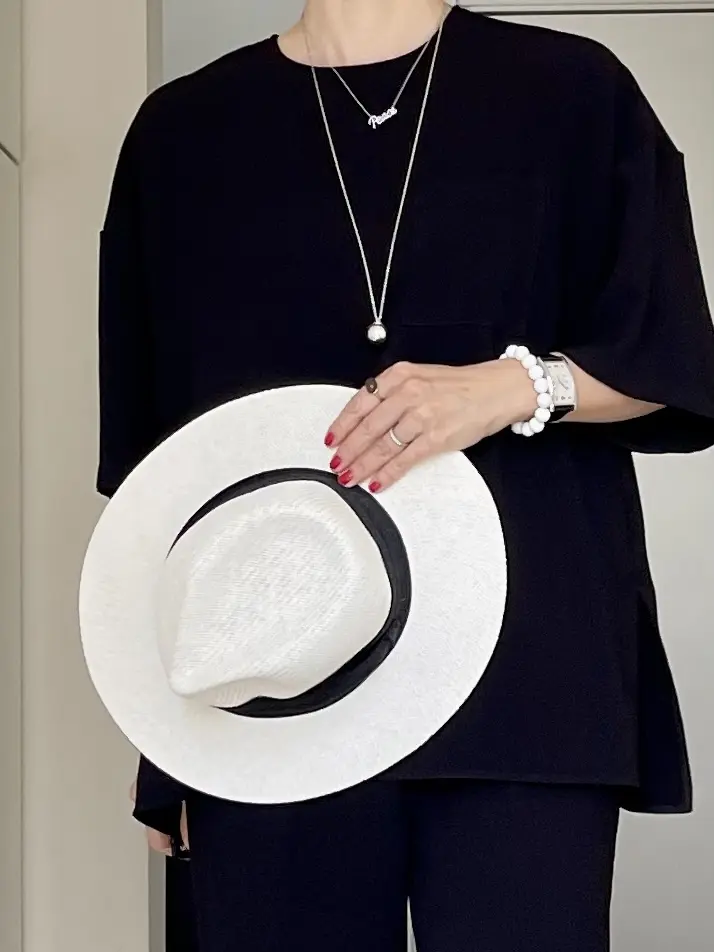 ブレスレットが主役のコーデ(スノーホワイの画像_4