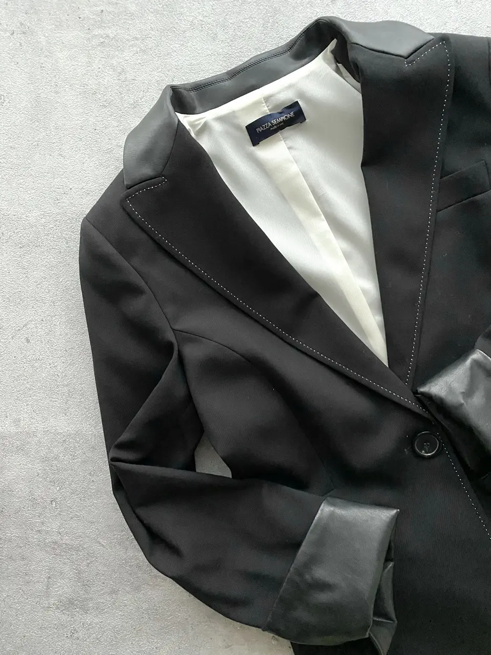 Piazza Sempioneのジャケット