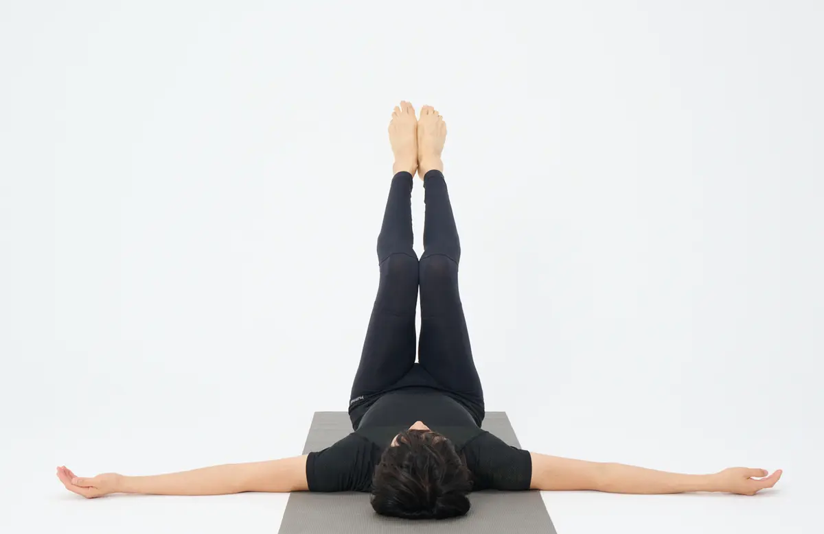 OurAge×Webエクラ　カエル足伸ばし_06