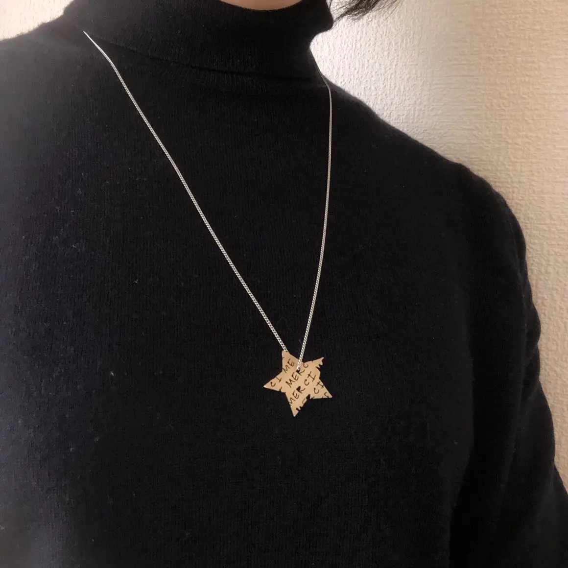 JOLILI 星のペンダント