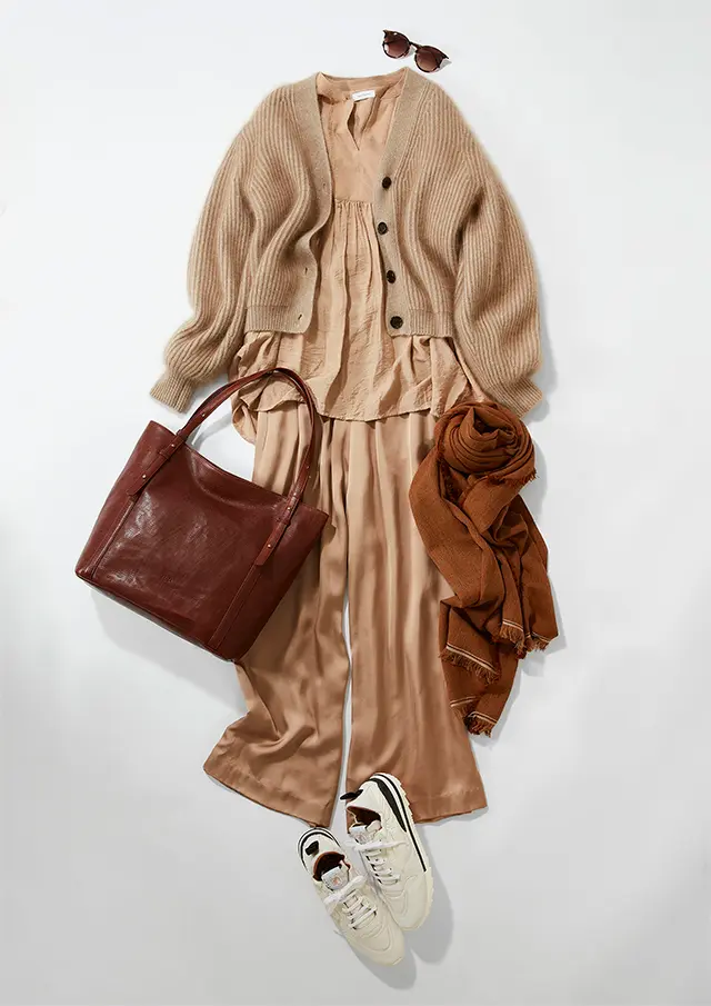 今月のスタイリング　by スタイリスト村山佳世子さん