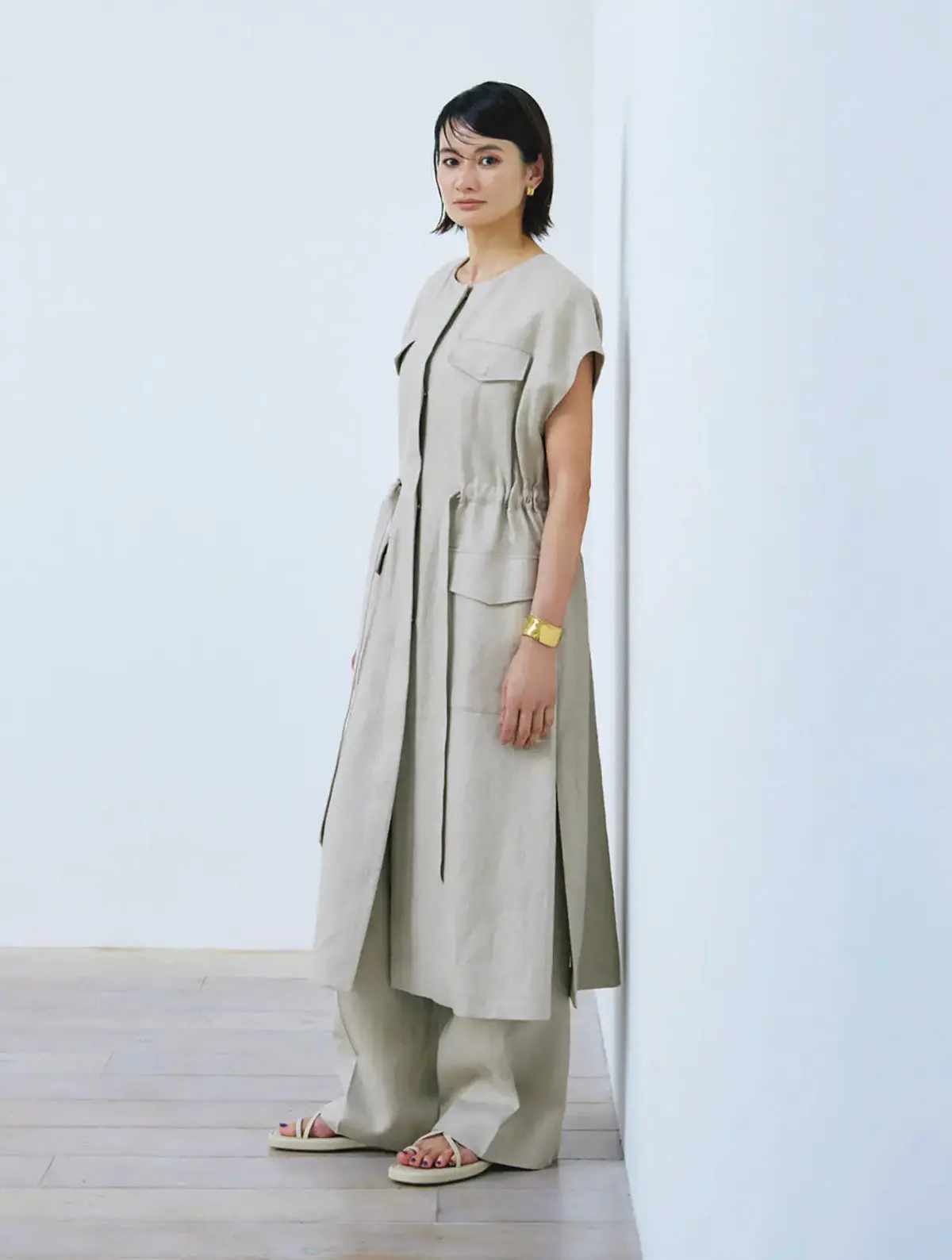 リラクシングなシルエットをきちんときれいなビジュアルに昇華