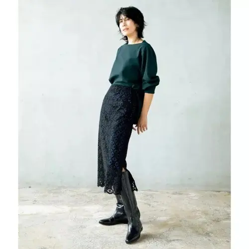 地曳いく子×eclat　タックスリーブプルオーバー　￥18,700