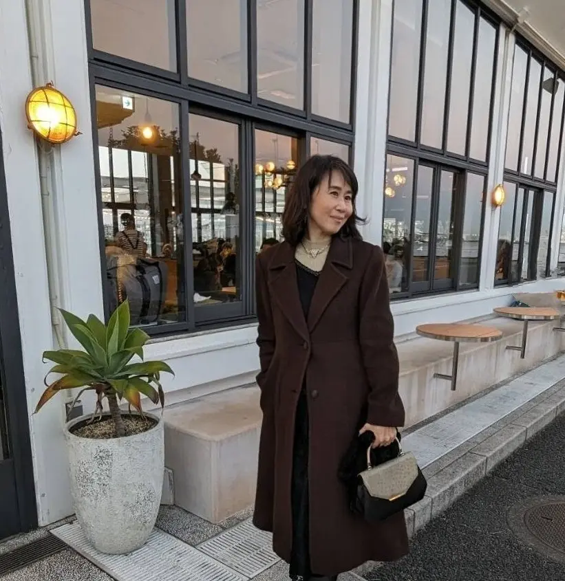 オーダーのブラックレーススカートにプリンの画像_6