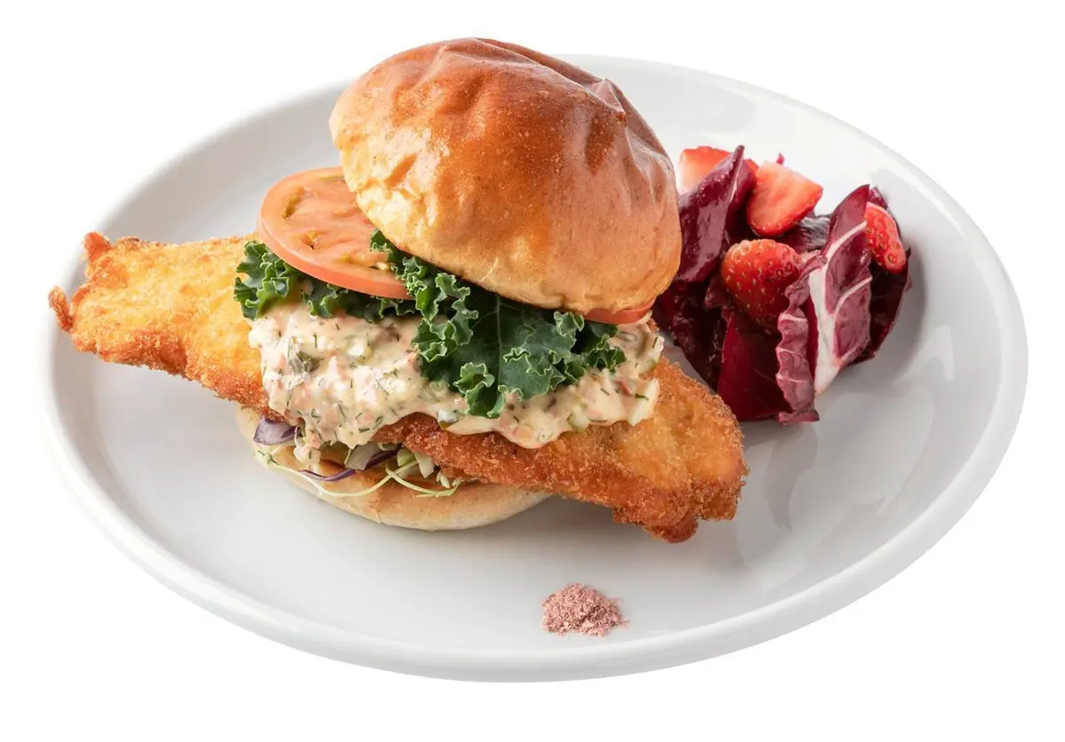 ユニオン スクエア トウキョウ「桜鯛のフィッシュバーガー」