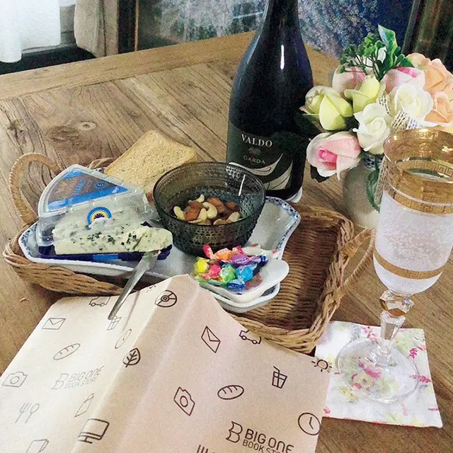 雨の日は読書で 心に栄養をチャージ