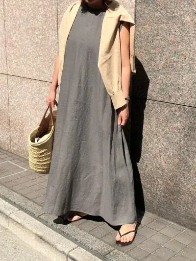 E by eclat リネンマキシワンピース ￥22,000