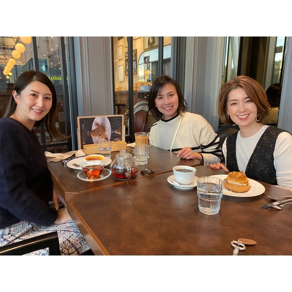 ツイードコーデでシャネルビューティイベンの画像_5