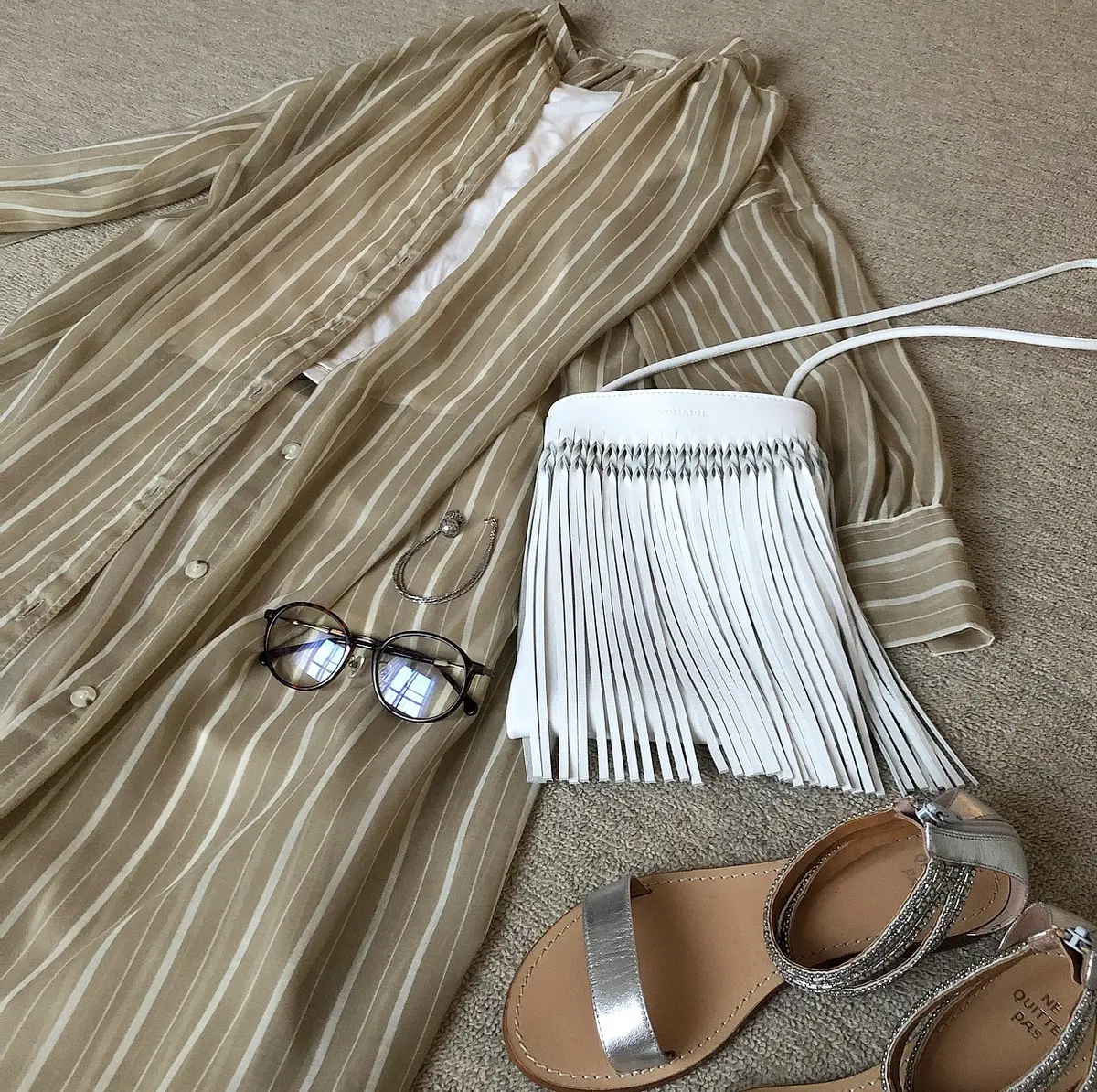 リラックスコーデで、念願の桃パフェ♡の画像_2