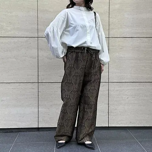 【50代秋コーデ】気温26度の服装。肌寒の画像_14