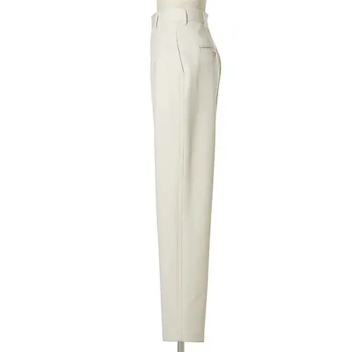 長く愛せる名品！「LOEFF」×スタイリの画像_4