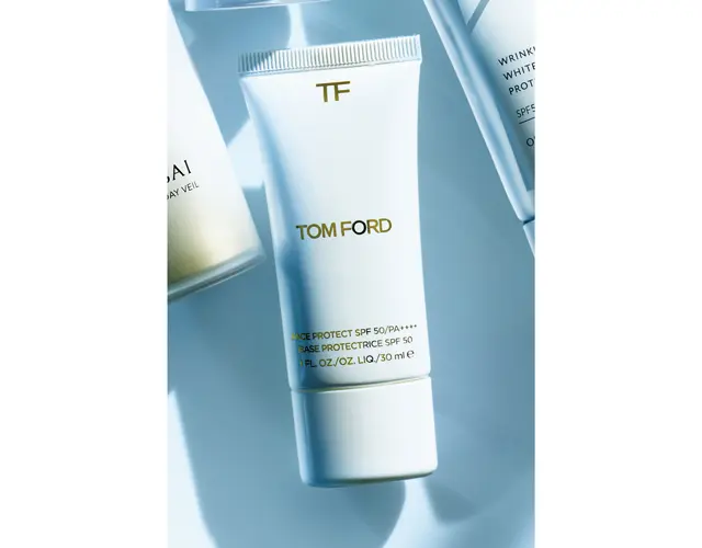 《トム フォード》フェースプロテクト