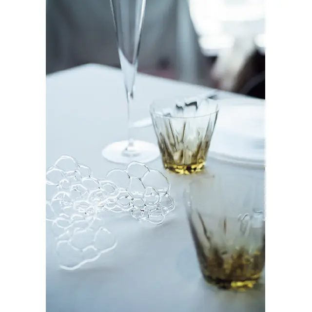 ガラスのアーティスト・青木美歌の作品