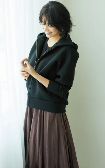 手持ちトップスにプラスするだけで旬の雰囲の画像_1