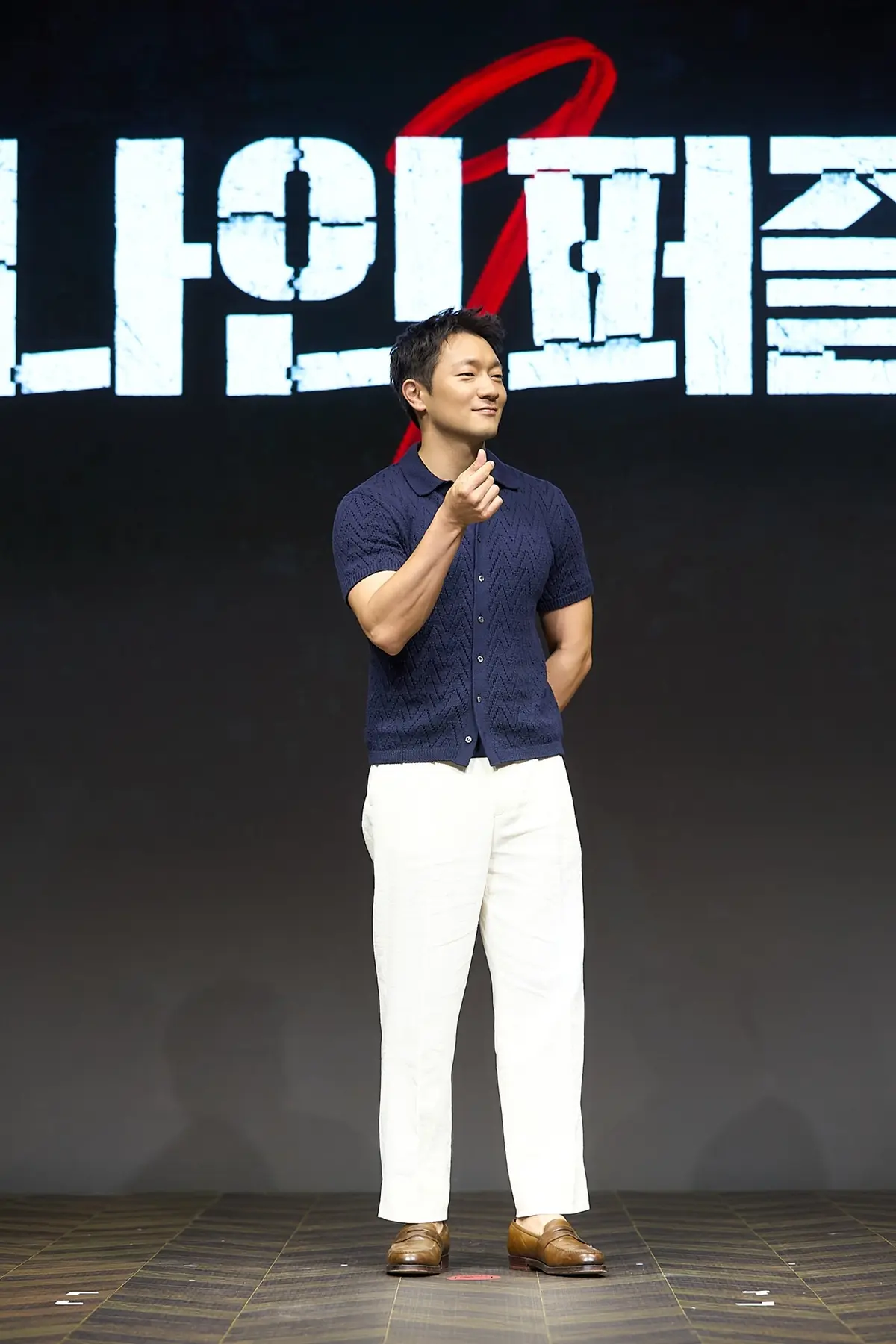 記者会見のソン・ソック