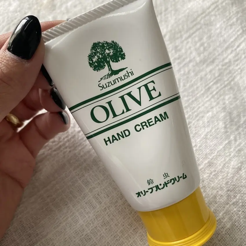 鈴虫　オリーブハンドクリーム