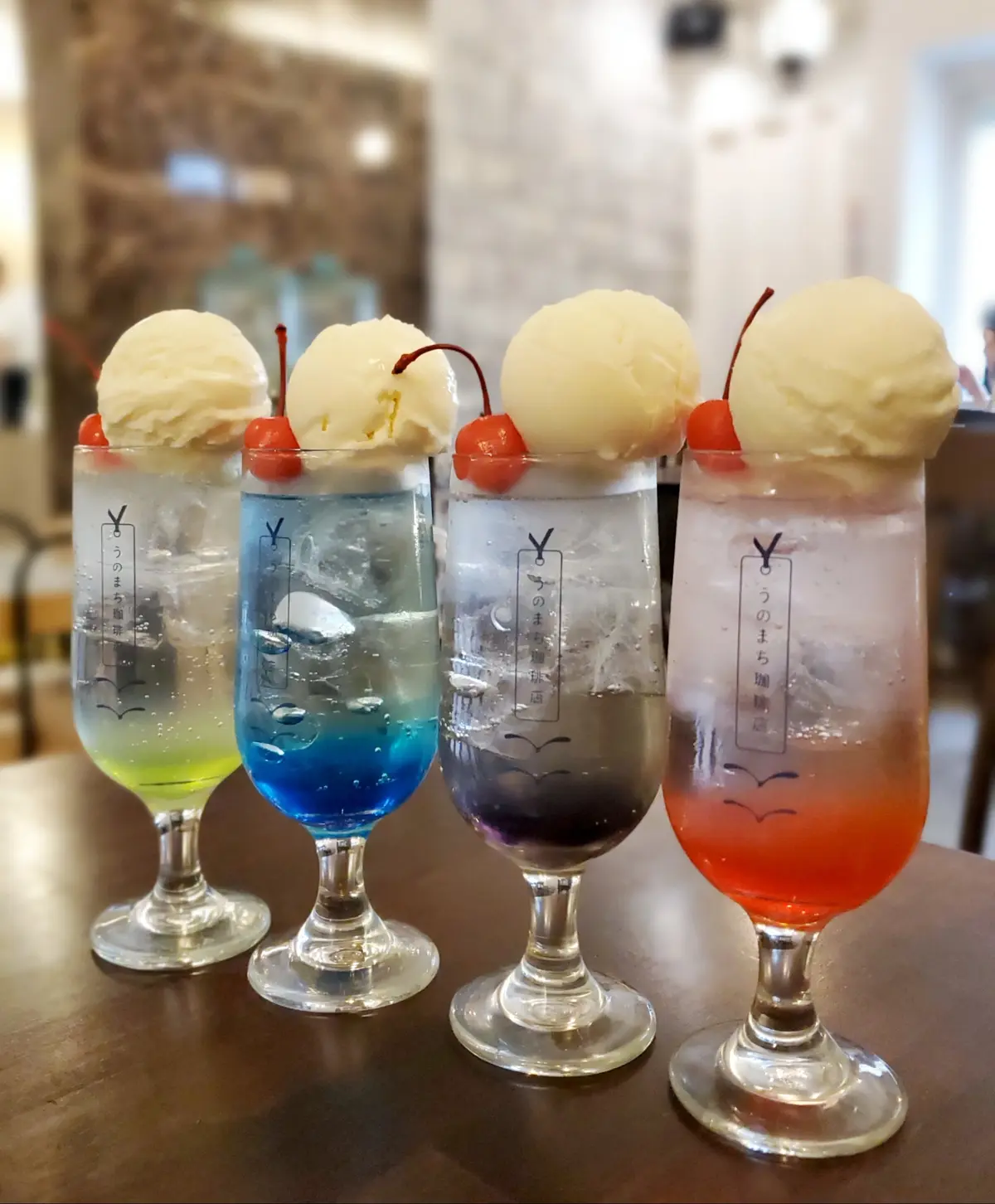 4色並べると映えますね！