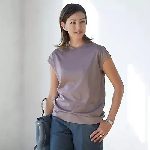 【50代 ファッション】気温28度を乗りの画像_22