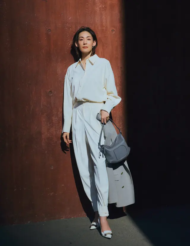 辛口シャツタイプのオールインワンのLIZA