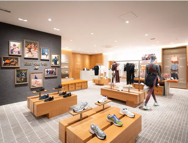 代々木公園 BE STAGE　ニューバランスRun Hub代々木公園