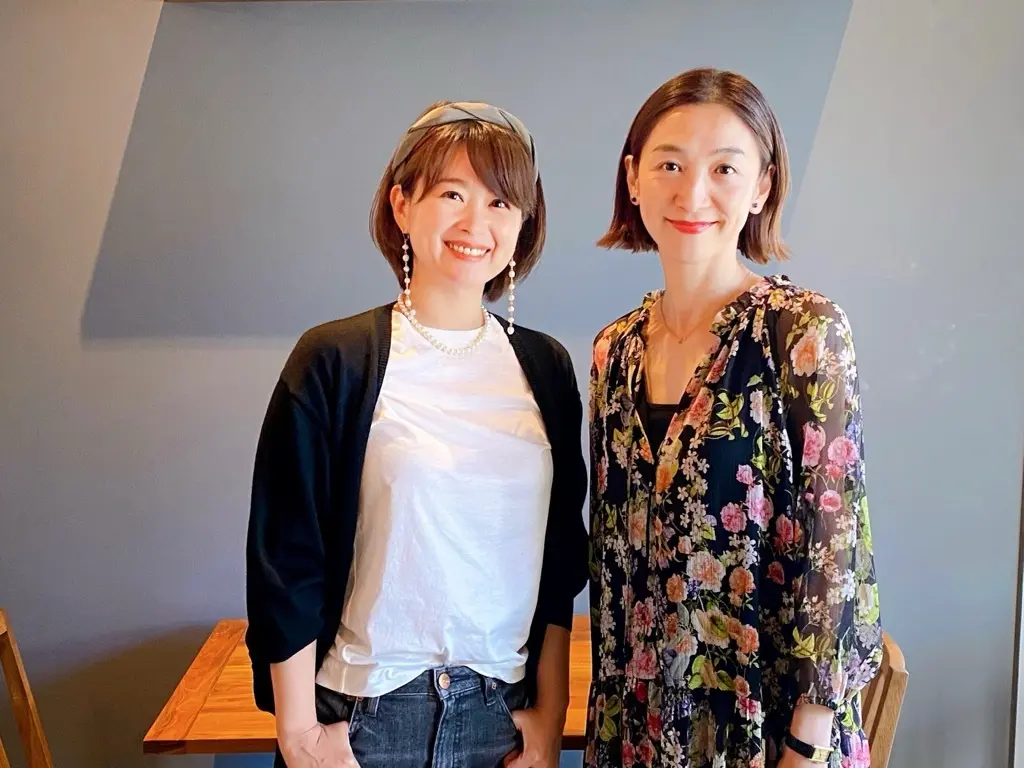 「ライトなグレー」のワントーンコーデ。の画像_5