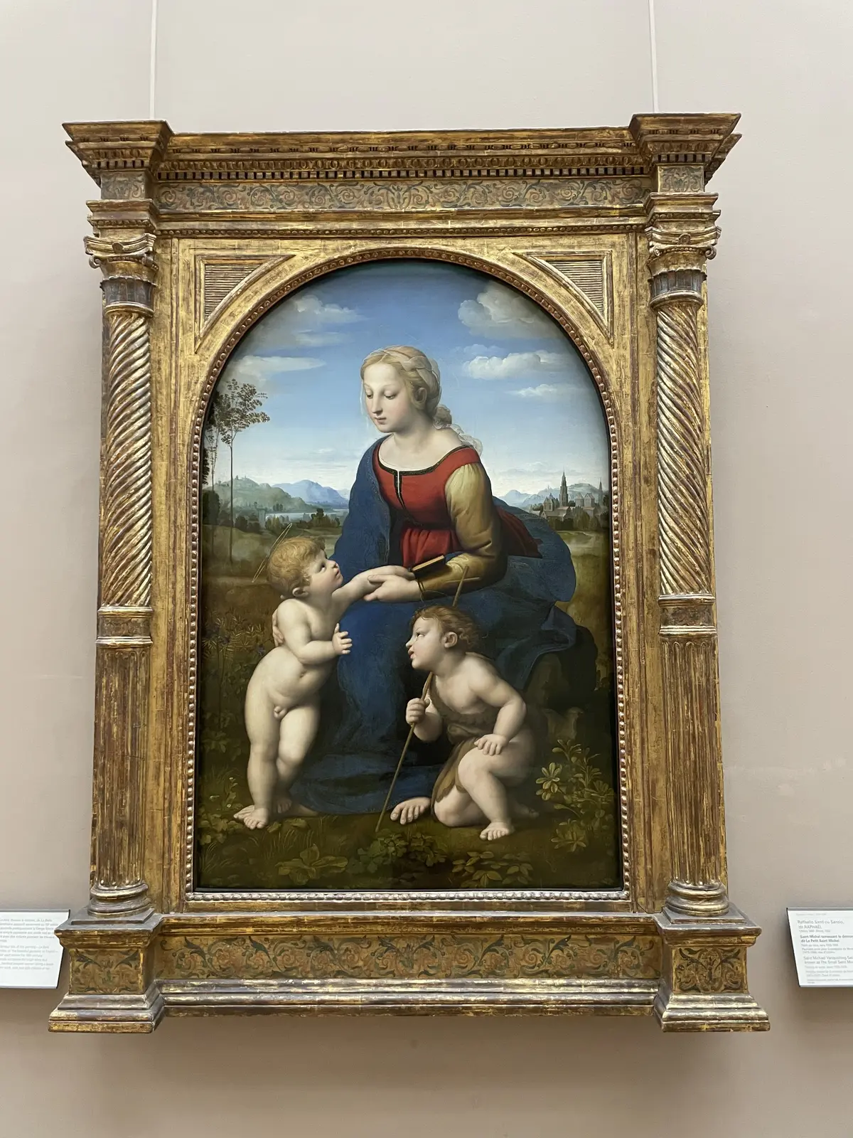 ルーブル美術館　パリ　ラファエロ　Musée du Louvre