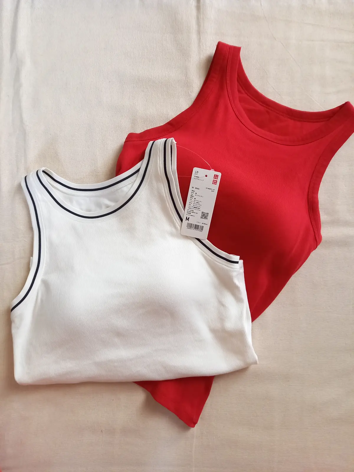 ユニクロ リブブラトップ