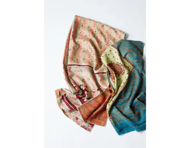 ストールは 常に2~3枚常備