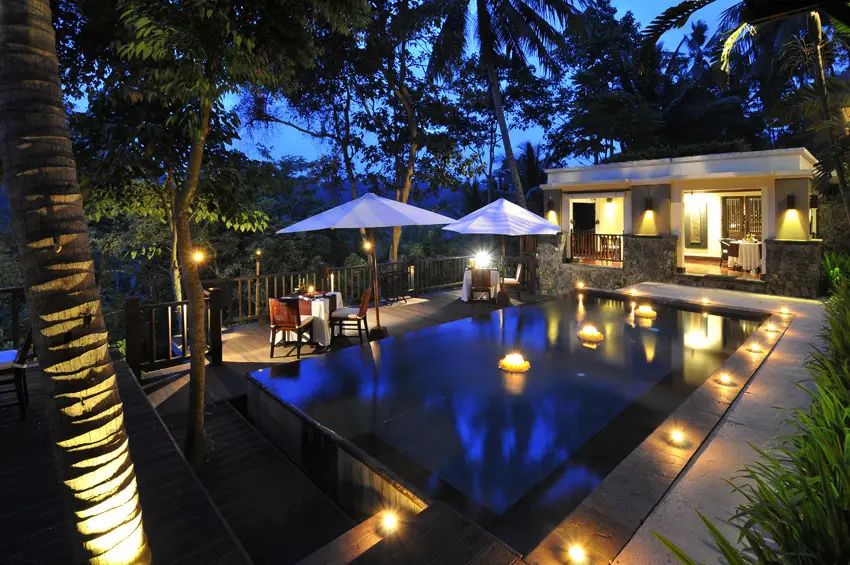 見事な熱帯の庭園 カユマニス ウブド 【の画像_2