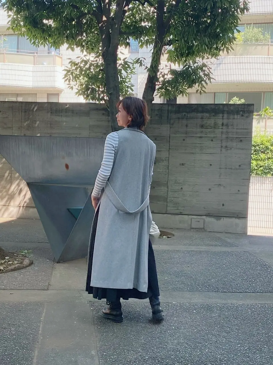 SACRAのロングジレで秋コーデの画像_4