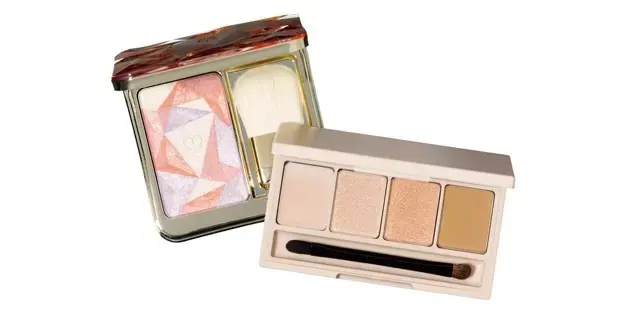 鼻根と鼻先に光を集め、高さと華やかさを！