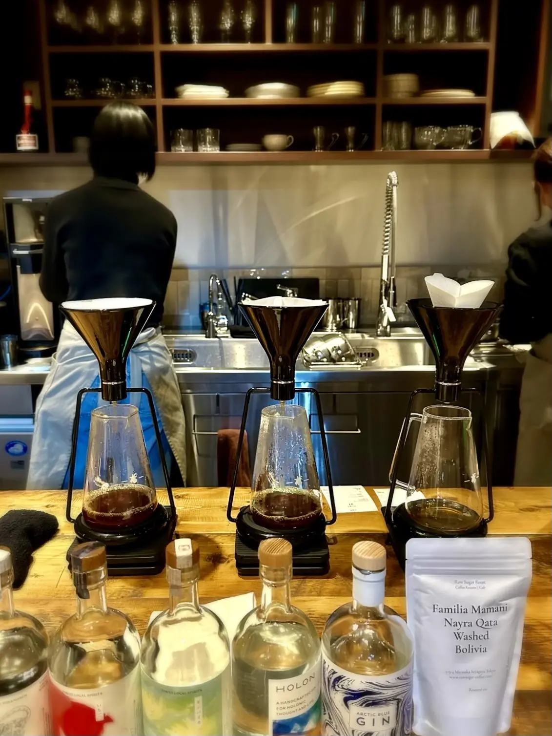 茅場町カフェ「COIN」店内写真　カウンター