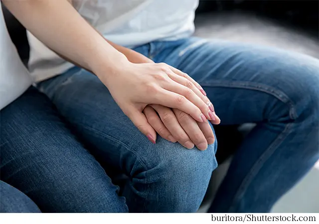 現代では不眠やうつなど男性更年期の症状を訴える男性が増えている