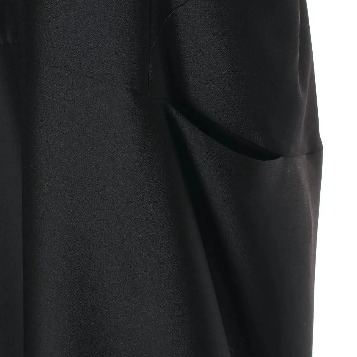 富岡佳子さんが着こなす、フレッシュな春名の画像_8