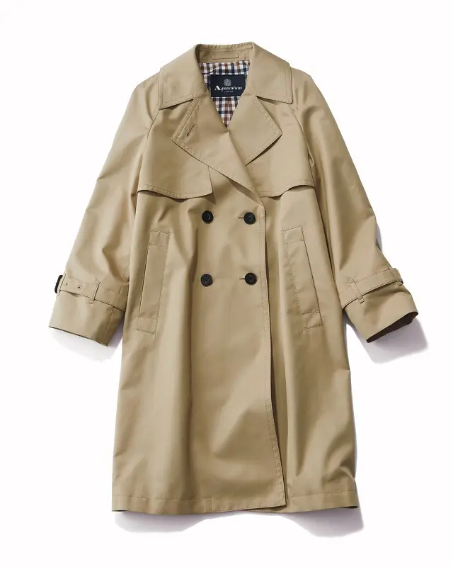 ジャケット￥85,800 ／サードマガジン