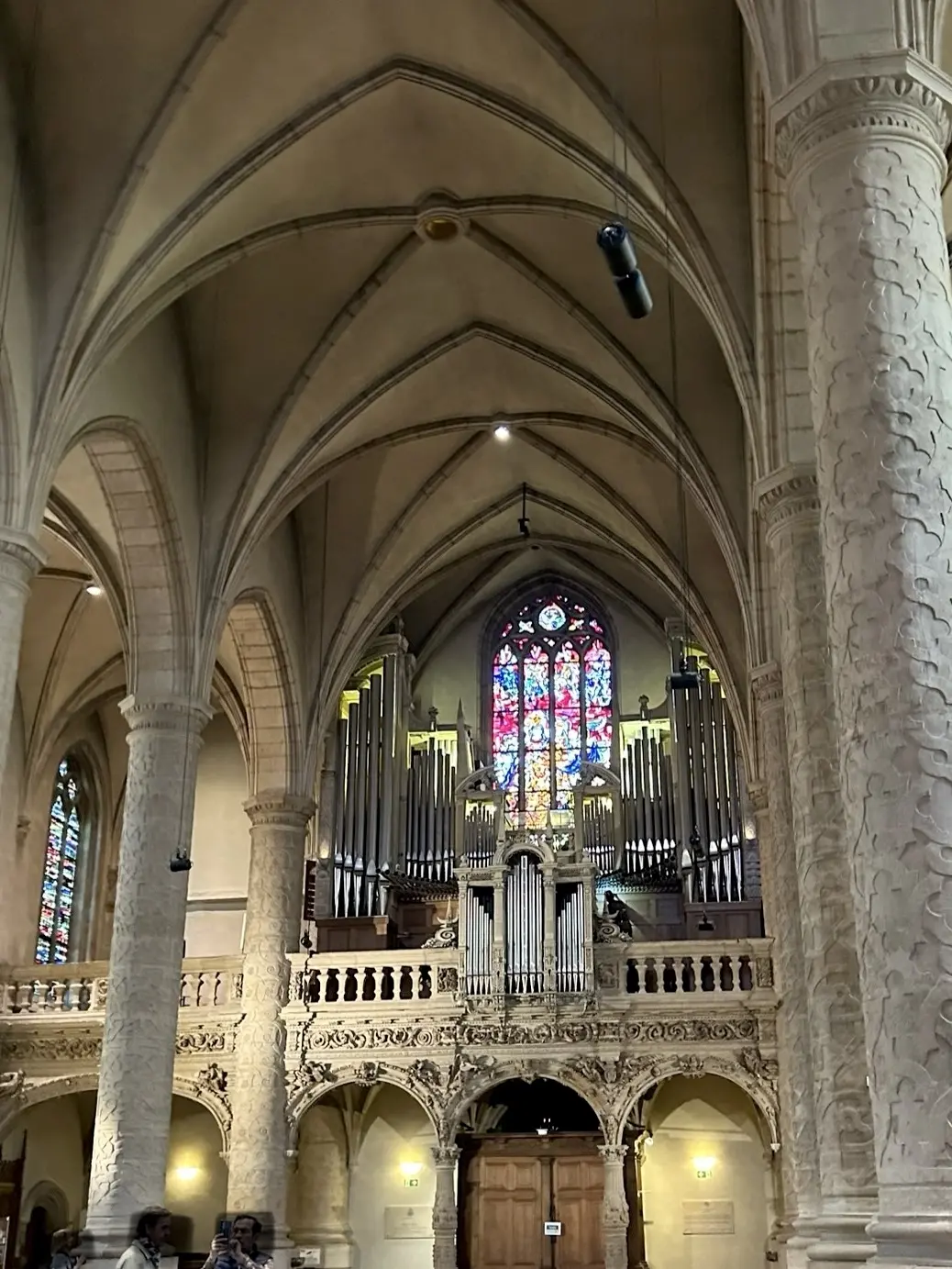 ルクセンブルク〈Groussherzogtum Lëtzebuerg〉ノートルダム大聖堂