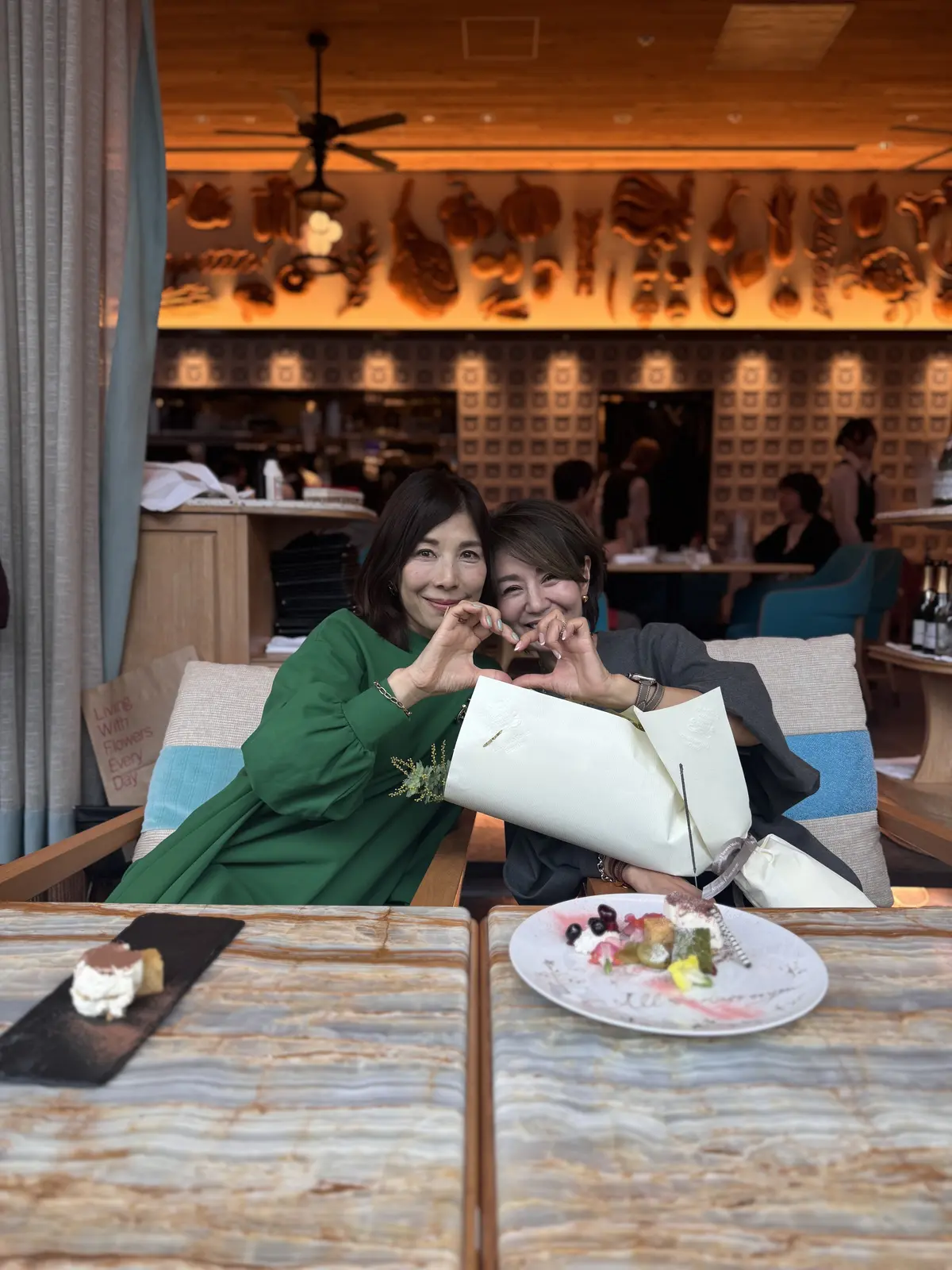 鈴木たまえさんの新しい門出をお祝いしましの画像_3