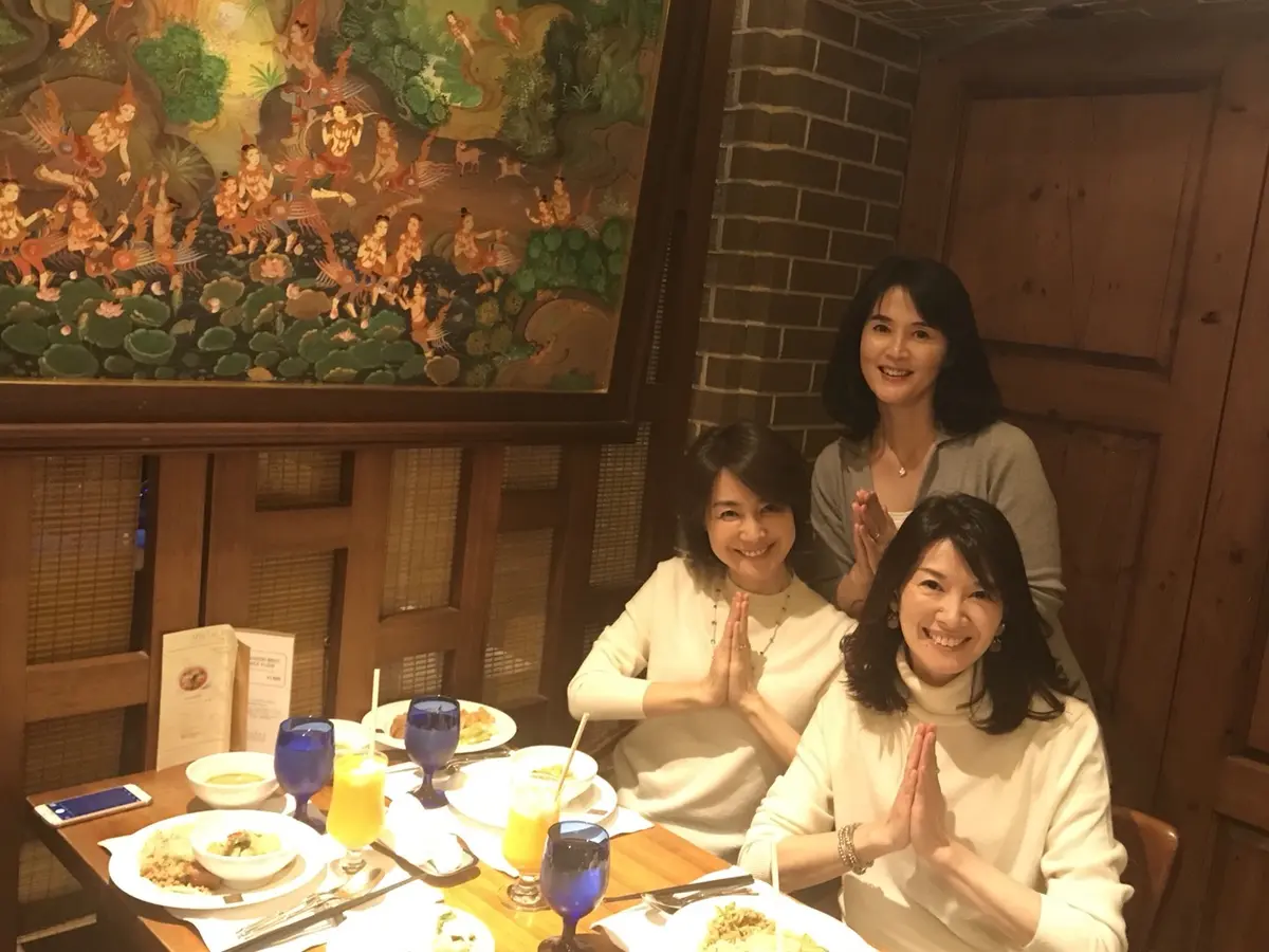 好感度の高いネイビー×ホワイトの画像_1