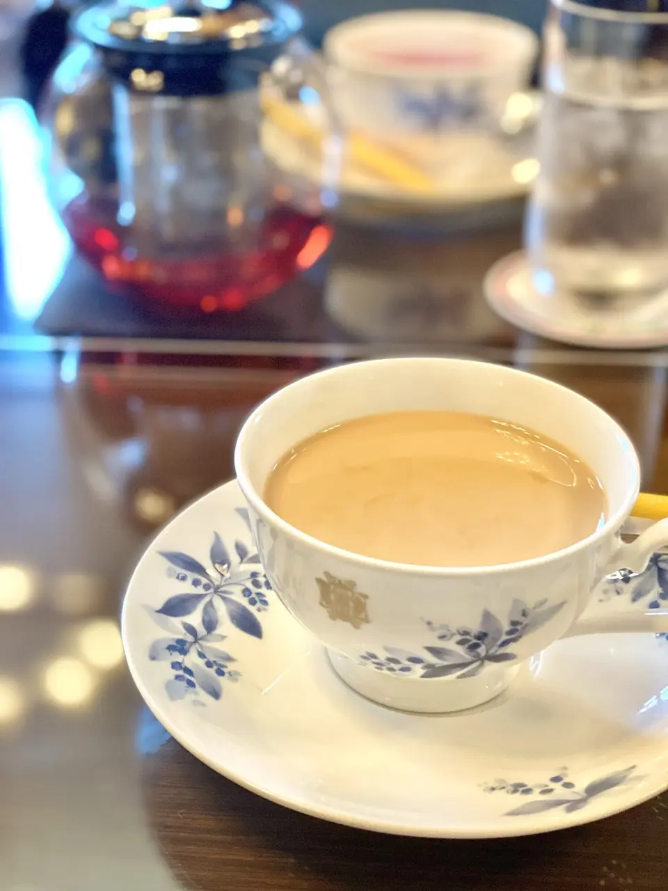 奈良ホテルのミルクティー