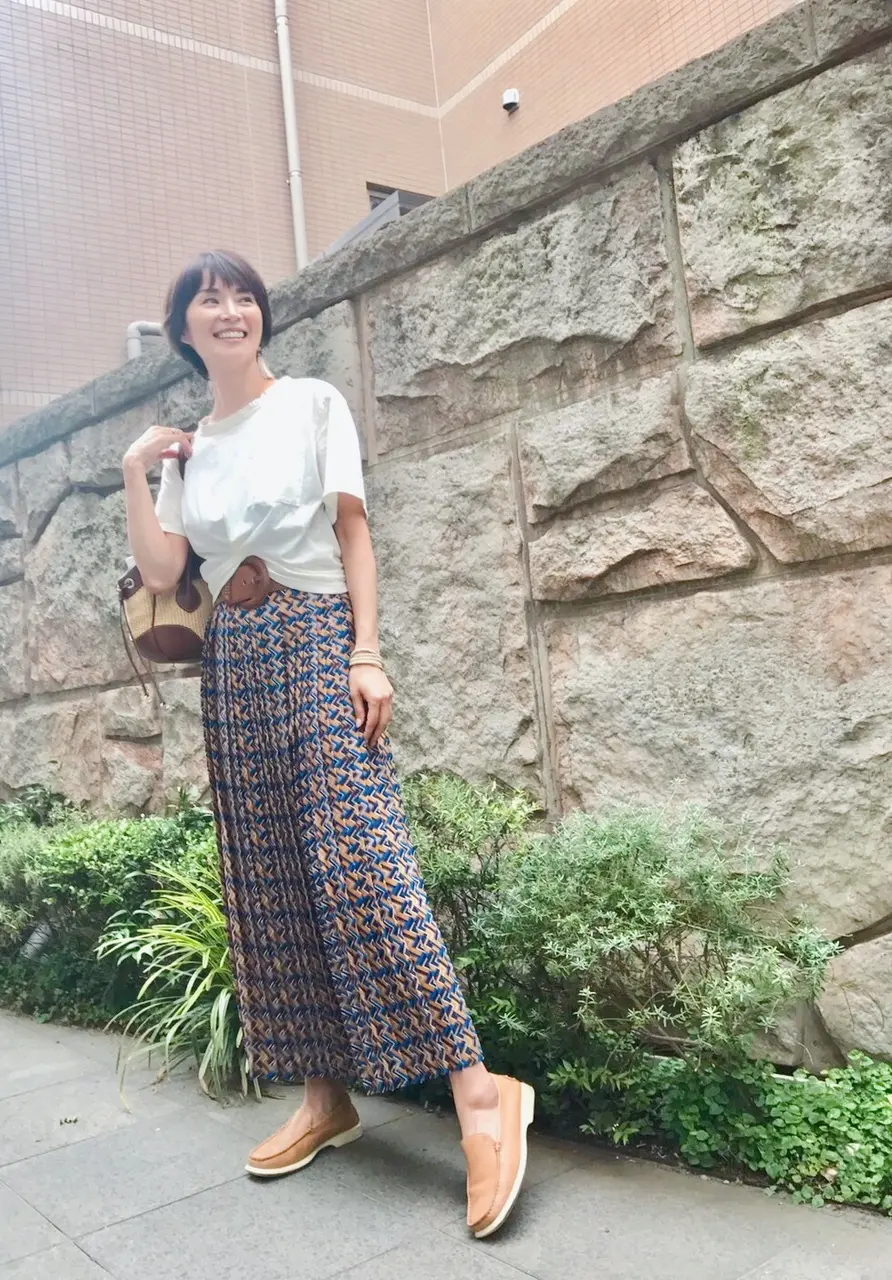 少し変わったデザインＴシャツの画像_1