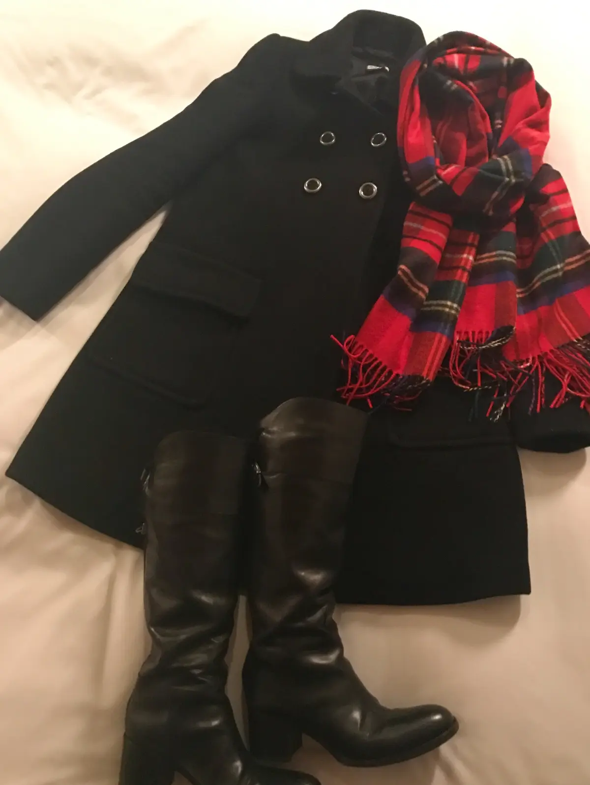 冬の定番カジュアルコーデの画像_1