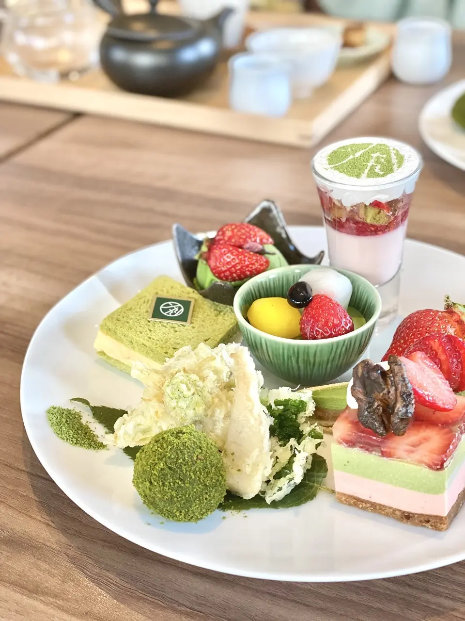 1899アフタヌーンティープレート