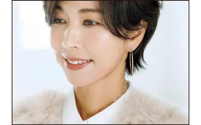 【50代髪型・ヘアスタイル】“こなれショート”でイメチェン成功！エクラ華組・高田季世子さんの素敵ヘア