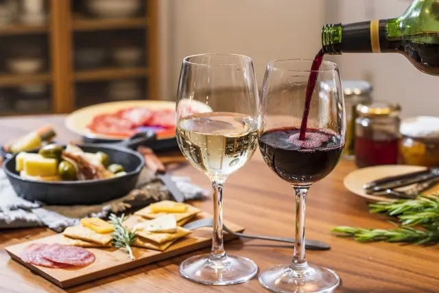 酒量が増えた50代が急増！？コロナ禍の家の画像_1