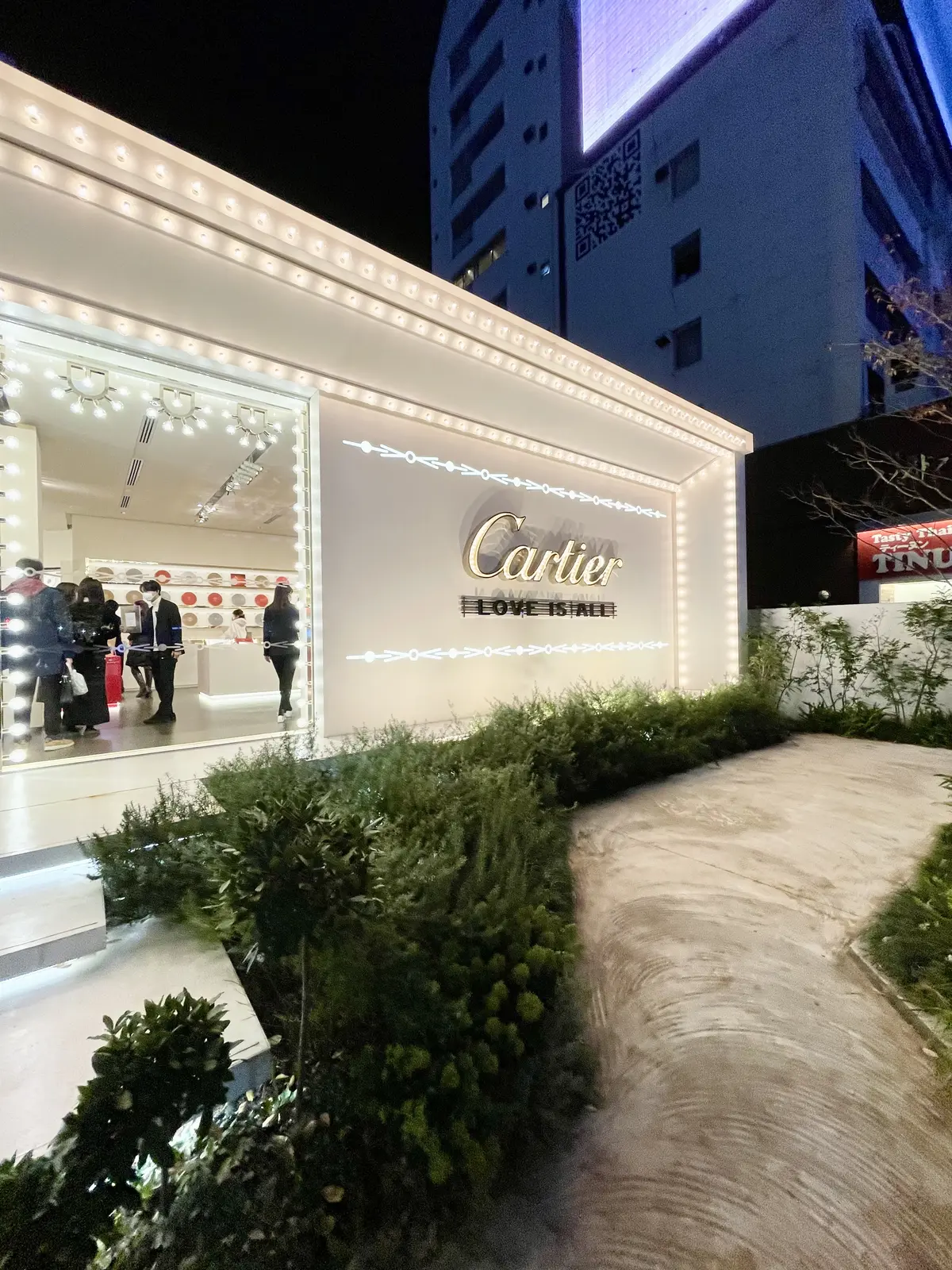 Cartier。カルティエ。カルティエ座。イルミネーション。夜。音楽。懐かしい。厳選曲。ラブソング。