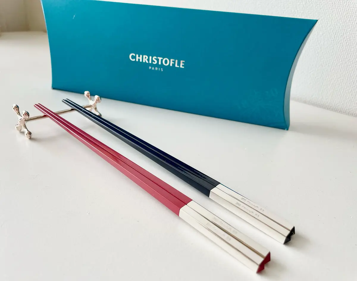 クリストフルの赤と黒のお箸