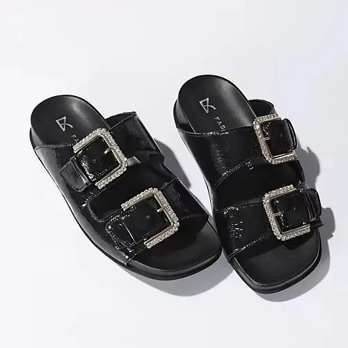 【50代 靴】この夏、おしゃれに見えるサの画像_30