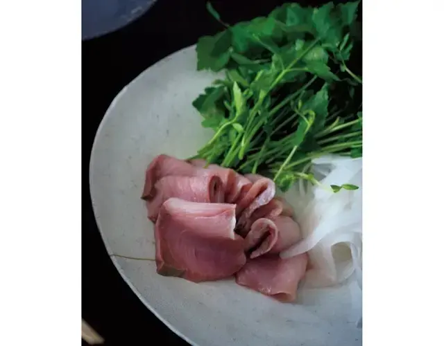 うま味の効いただしもごちそう　鰤の雪見鍋